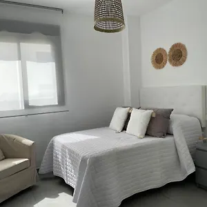 Piso Recinto Ferial En Teatinos Apartamento